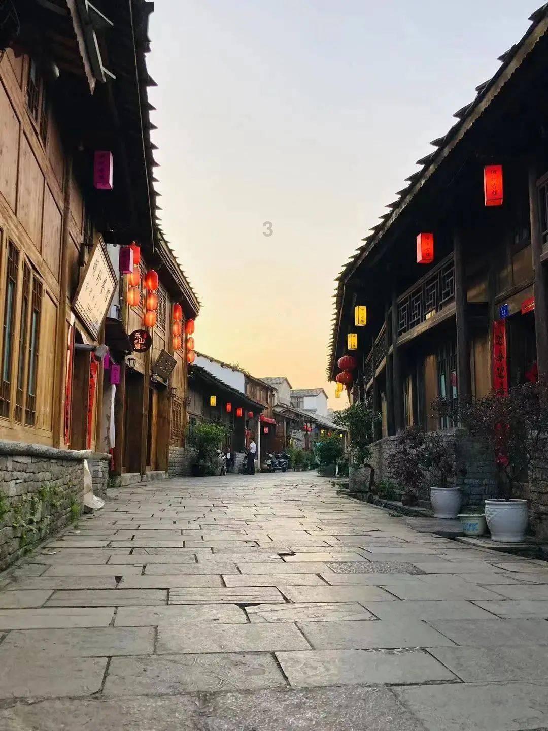 巧变同色